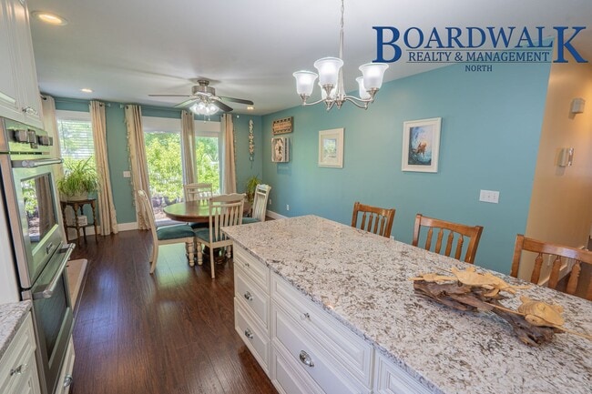 Building Photo - Main-Level 3 Bed / 2 Bath Home in Farmington