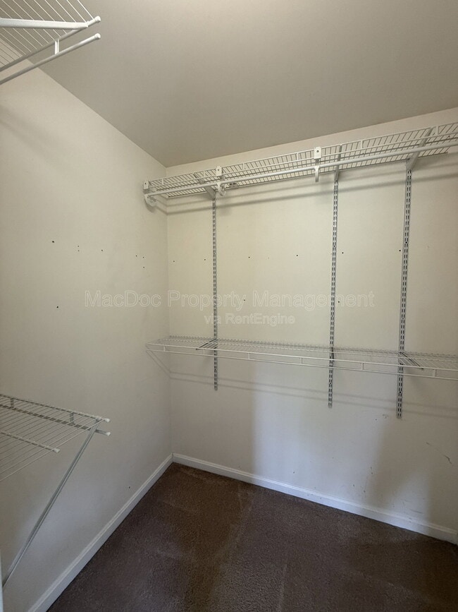 Building Photo - 17493 American Way