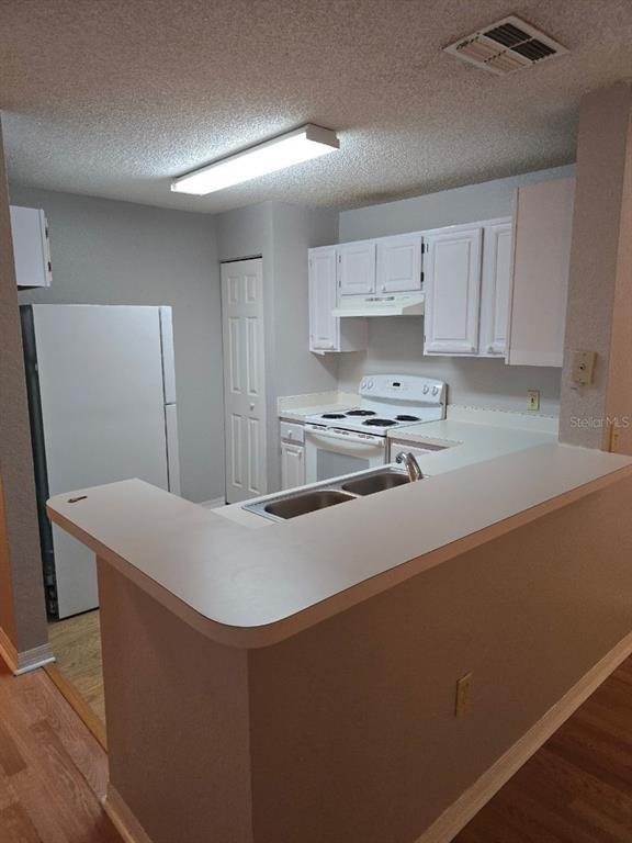 Building Photo - 4240 Summer Landing Dr