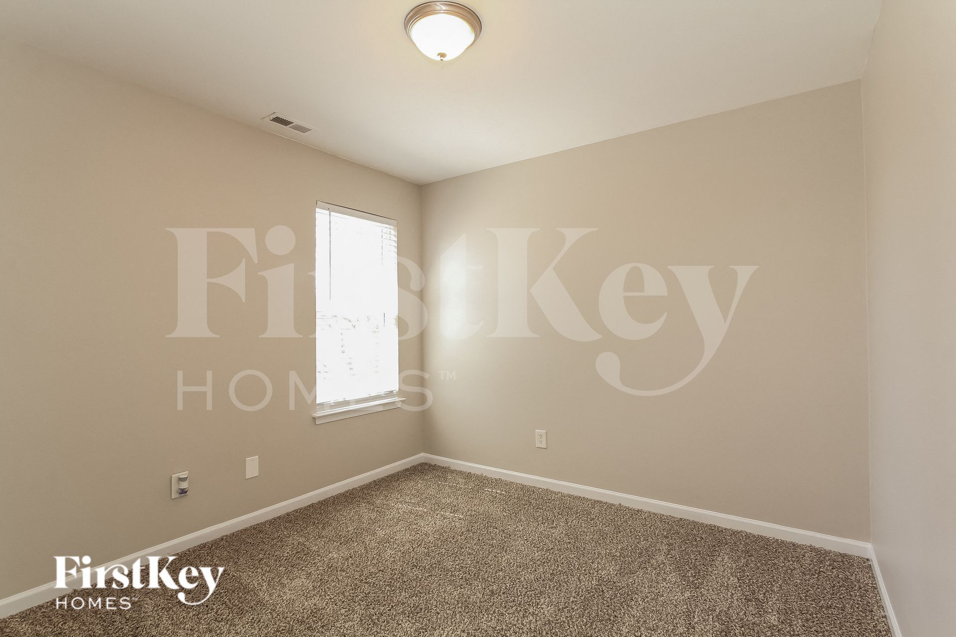 Building Photo - 10544 Meadow Crossing Ln