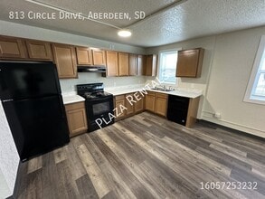 Building Photo - 1011 N 2nd St