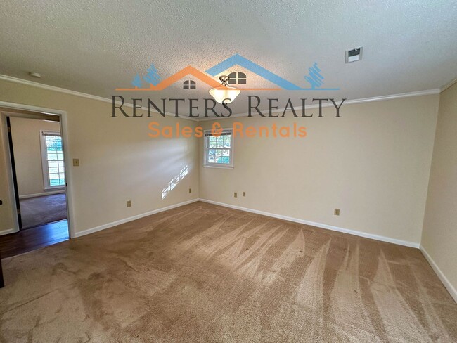 Building Photo - 3 Bedroom House Bailey Cove Area with Fenc...