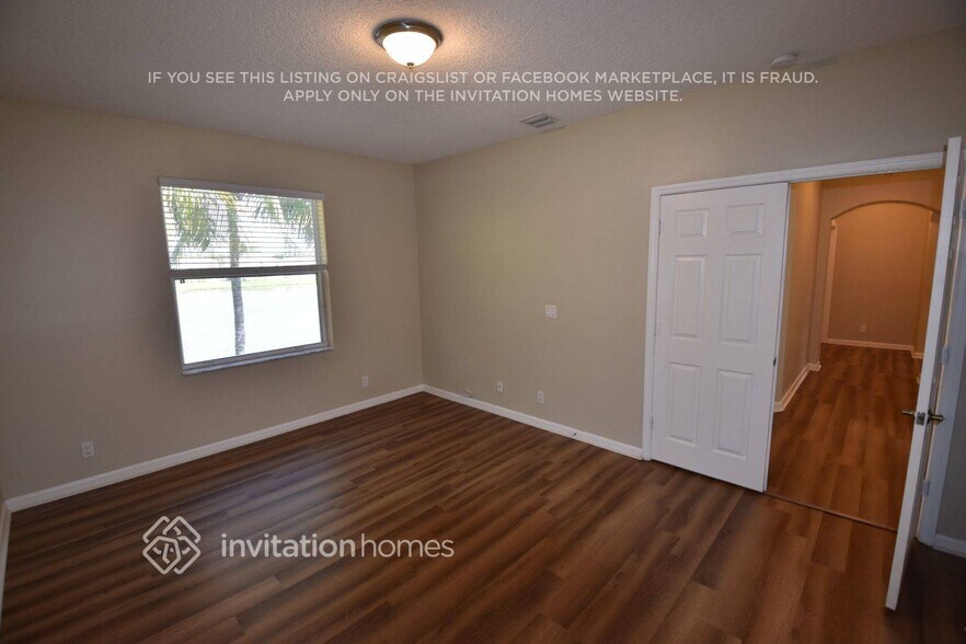 Building Photo - 6103 C Durham Dr