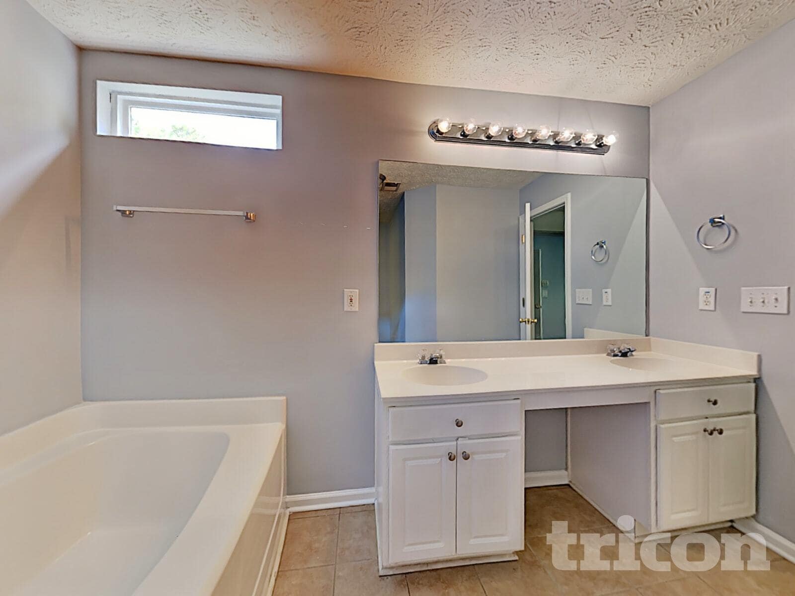 Building Photo - 8422 Somerton Cir