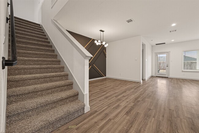 Building Photo - 7935 Brumbly Ln