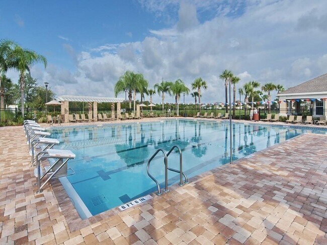 Building Photo - 6026 100th Ave E