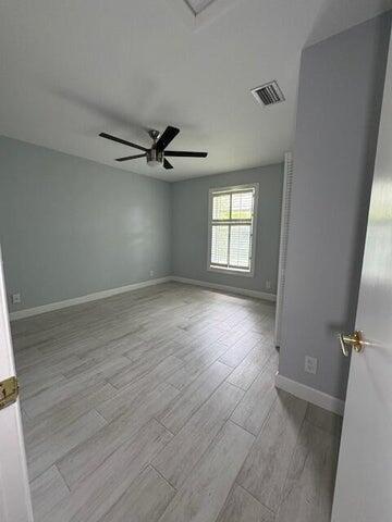 Building Photo - 4392 Colette Dr