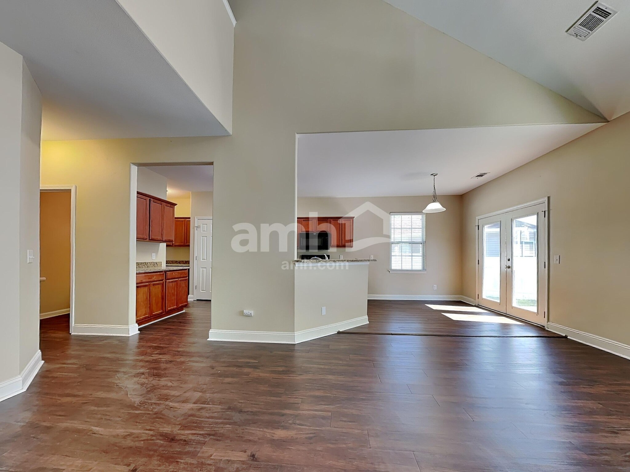 Building Photo - 830 Hyacinth Cir