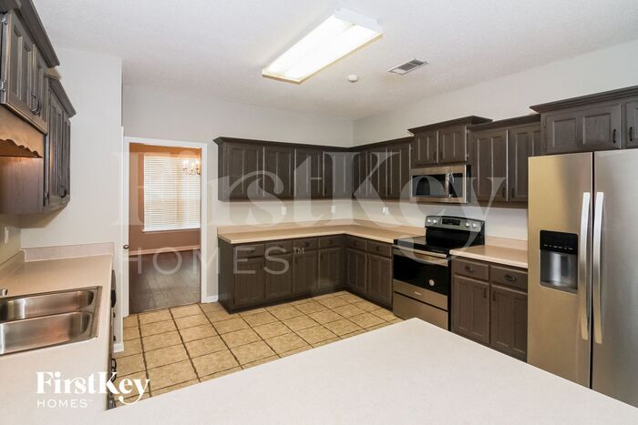 Building Photo - 12245 Richmark Way Dr
