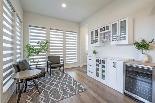 Building Photo - 2450 Kates Pl