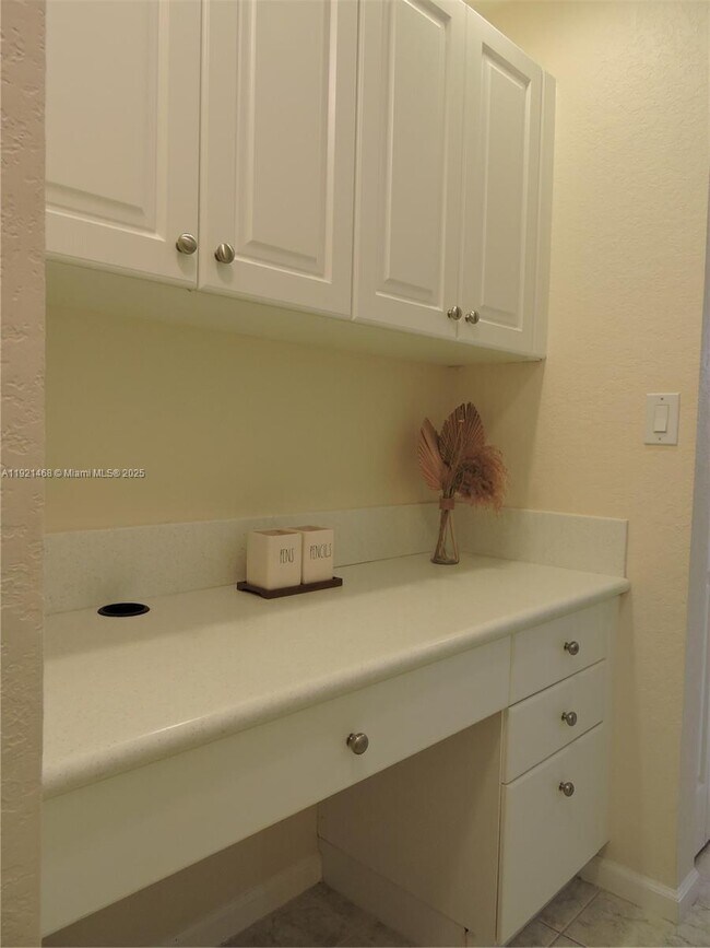 Building Photo - 18744 SW 28th Ct