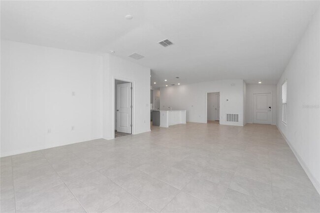 Building Photo - 338 Rustic Rail Dr