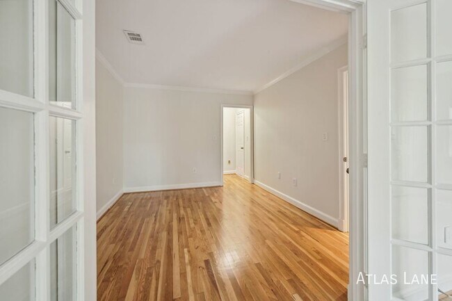 Building Photo - Professionally Managed Home In Gated  Comm...