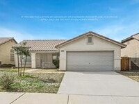 Building Photo - 2043 Babylon Mill St