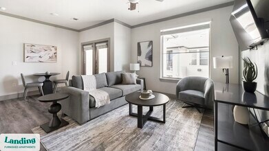 Building Photo - 12500 Shadowglen Trce