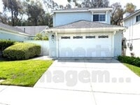 Building Photo - Beautiful 3 bed / 2.5 bath / 1,227 sqft House in Oceanside's Emerald Point