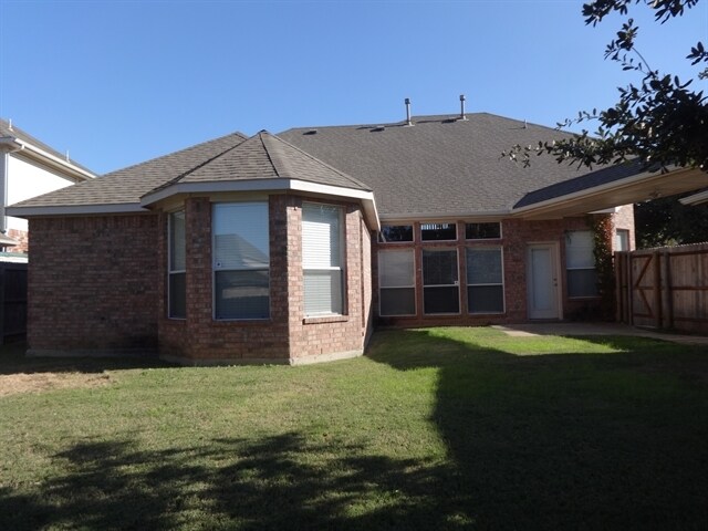 Building Photo - 901 Muirfield Rd