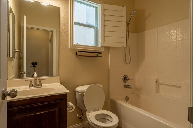 Building Photo - 2279 Autumn Fire Ct