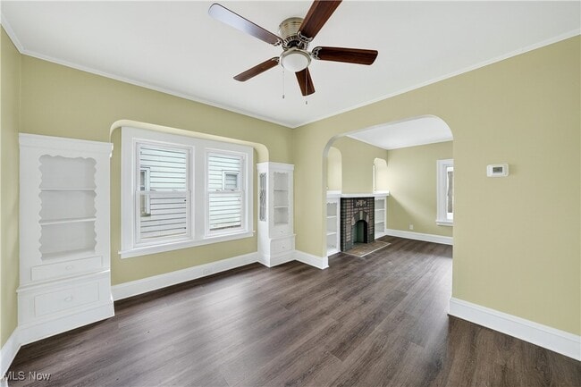 Building Photo - 4200 Cullen Dr