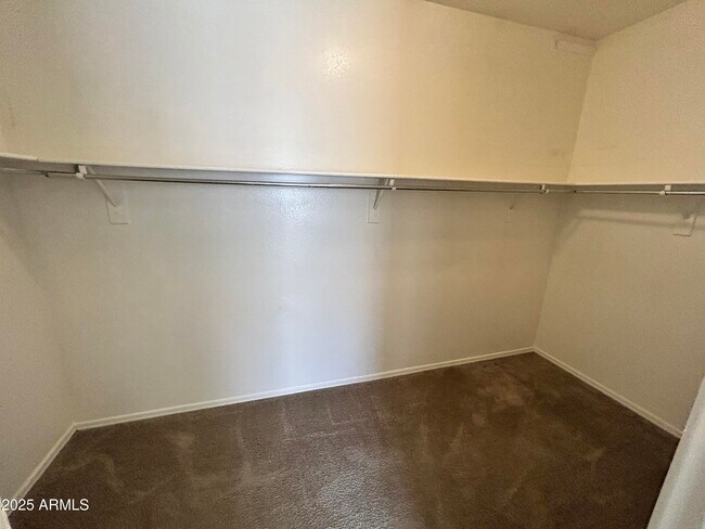 Building Photo - 9817 W Las Palmaritas Dr