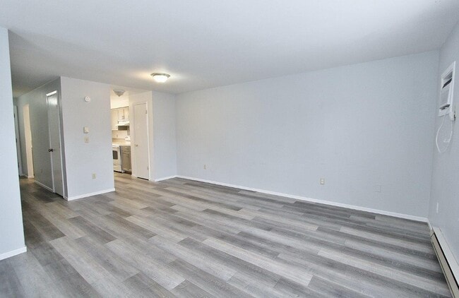 Building Photo - 123 Oxley Rd