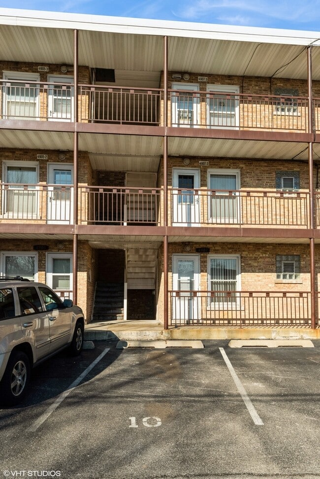 Building Photo - 4907 N Harlem Ave