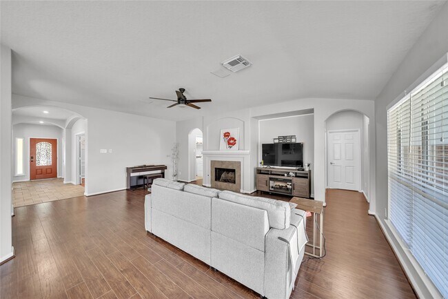 Building Photo - 26702 Hawkstone Ct