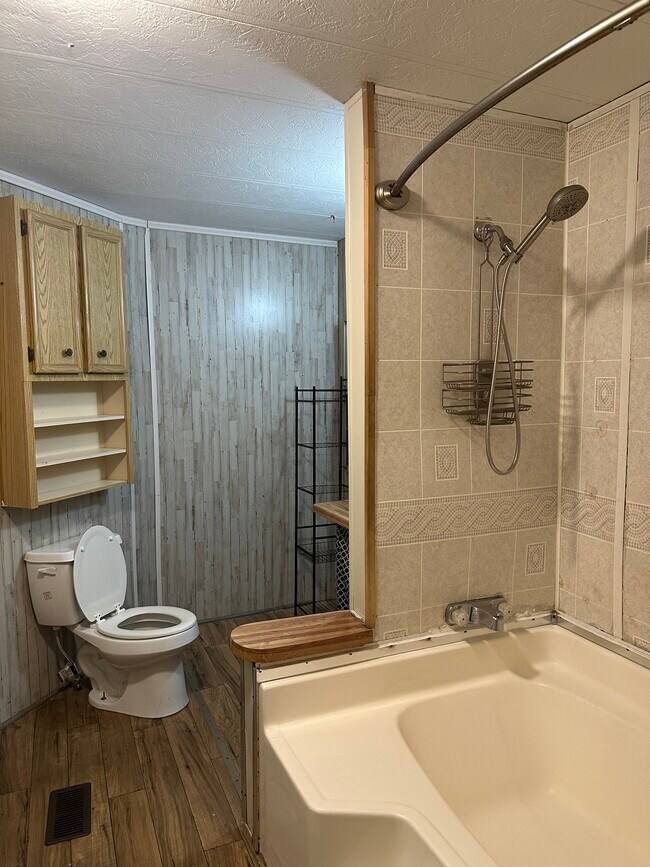 Building Photo - 1837 Gay St