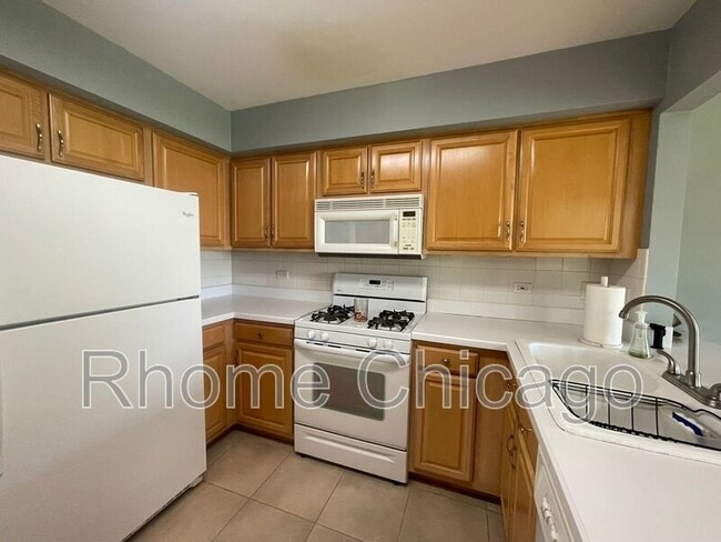 Building Photo - 1028 Silvana Ct