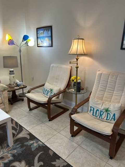 Building Photo - 165 Medallion Blvd