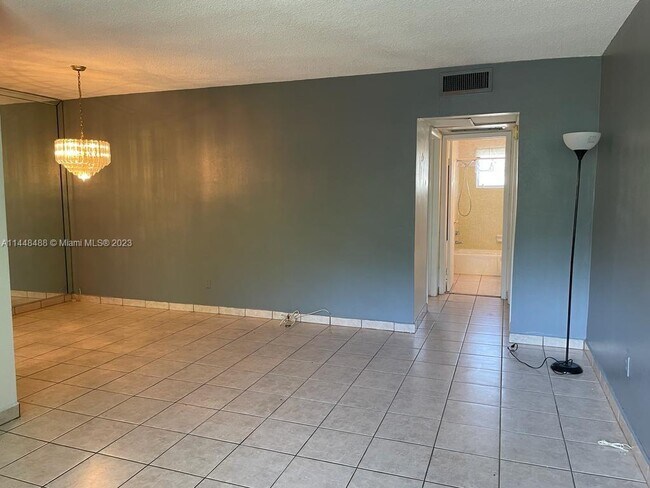 Building Photo - 1420 Atlantic Shores Blvd