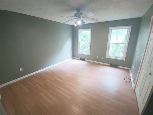 Building Photo - 8 Charles Ln