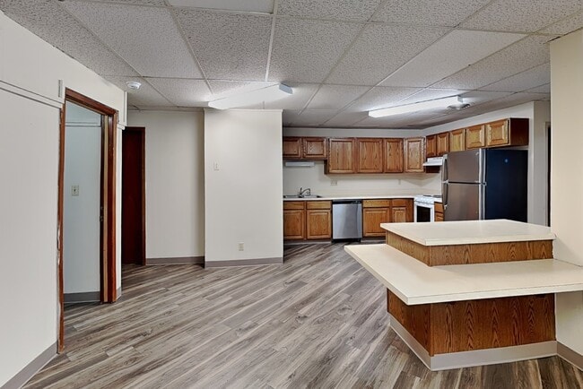 Building Photo - 207 Stanton Ave