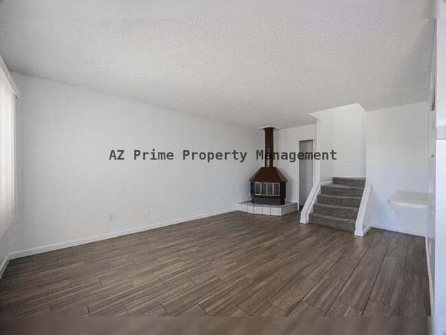 Building Photo - 8445 N 34th Ave