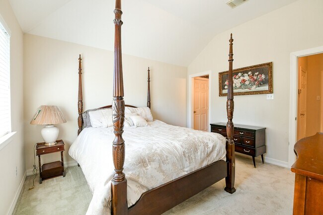 Building Photo - 3003 Grand Noble Cir