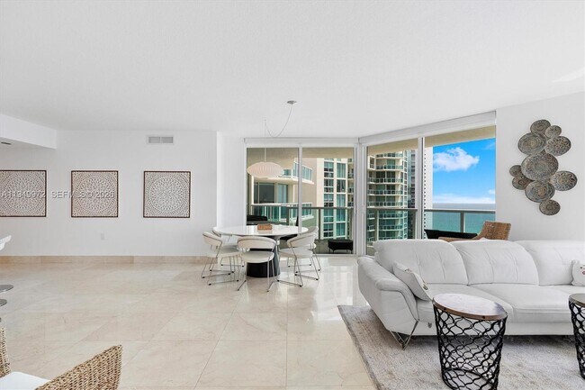 Building Photo - 200 Sunny Isles Blvd