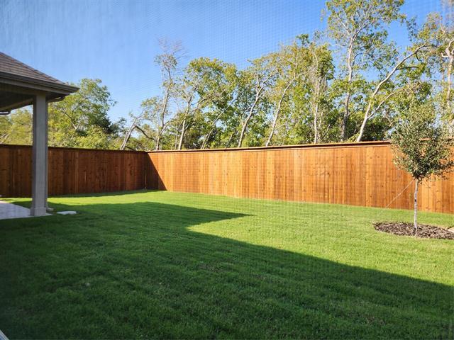 Building Photo - 3710 Canyon Dr