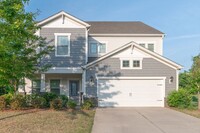Building Photo - Spacious & Elegant 4 Bedroom Home in Fort ...