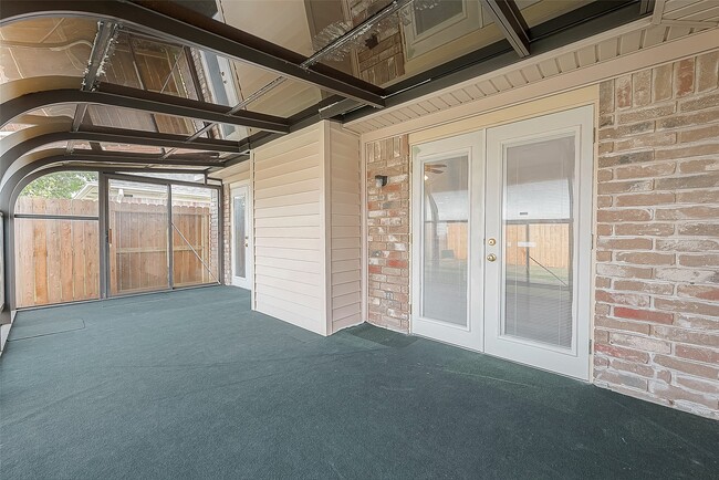 Building Photo - 3231 E Heatherock Cir