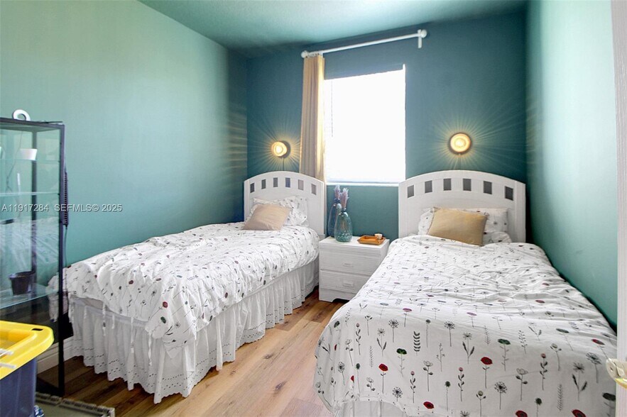 Building Photo - 4362 NW 114th Path