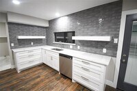 Building Photo - 1011 Sam Hill St