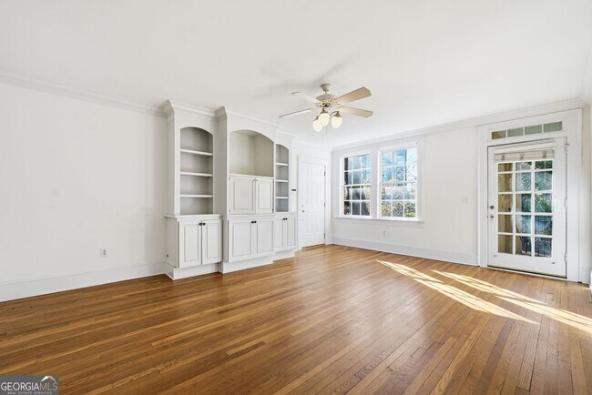 Building Photo - 2814 Peachtree Rd NW