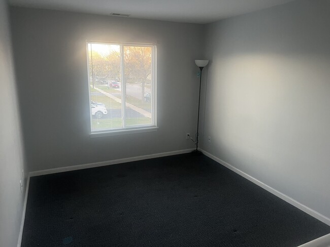 Building Photo - 759 Shannon Dr