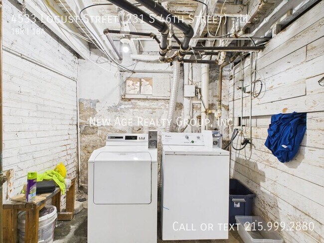 Building Photo - 4533 Locust St