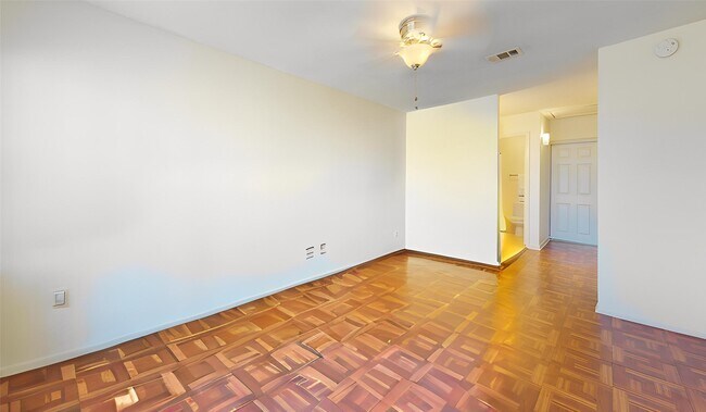 Building Photo - 12250 Copper Tree Pvt Ln