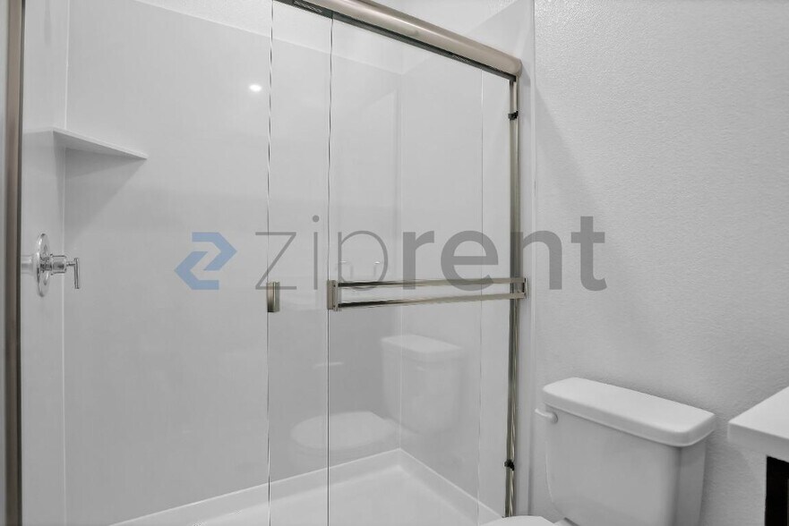 Building Photo - Unit Unit A