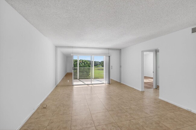 Building Photo - 3502 Bimini Ln