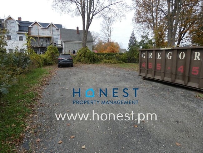 Building Photo - 35 Summer St