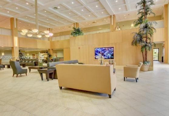 Building Photo - 449 Fanshaw K