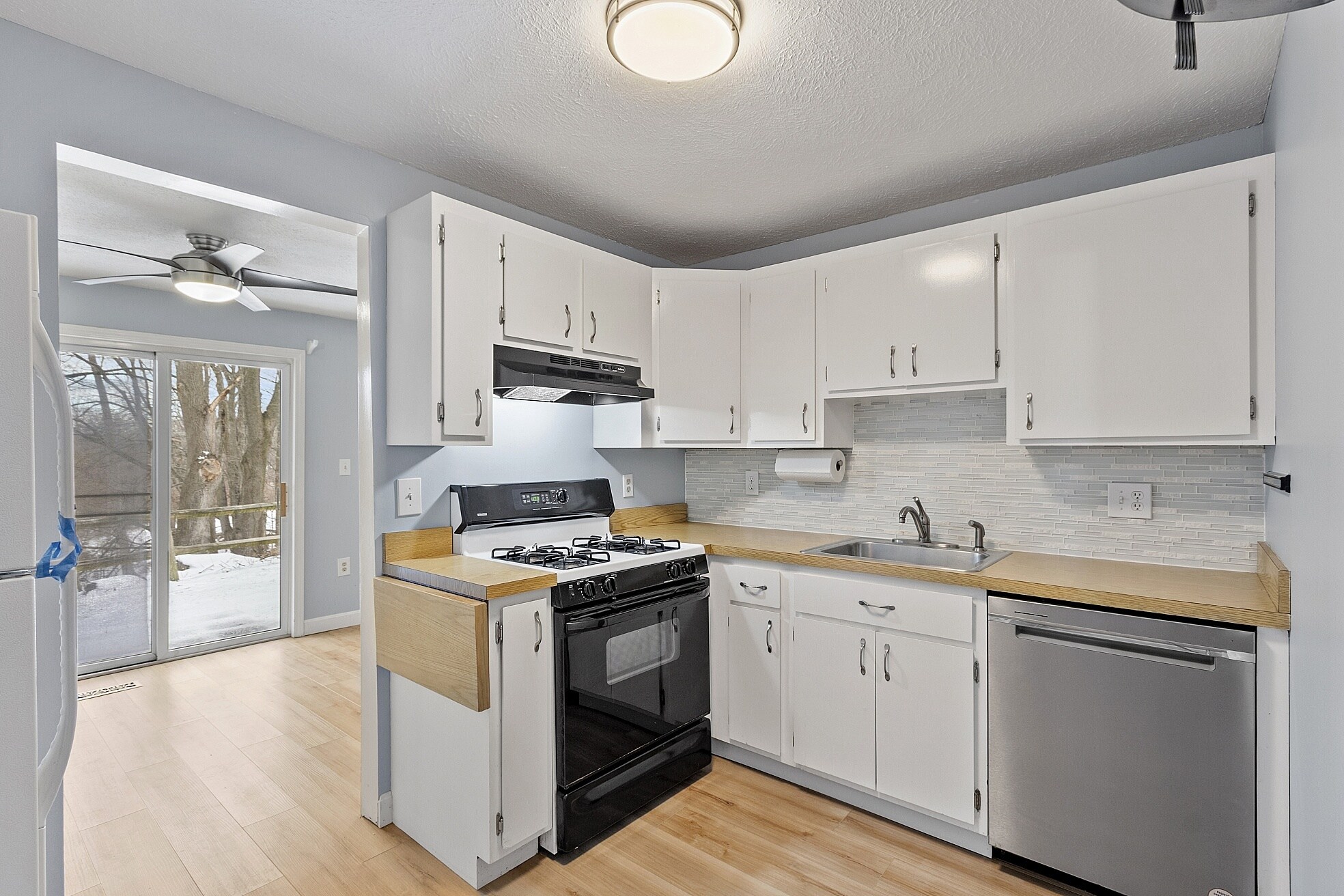 Building Photo - 73 Kennedy Dr